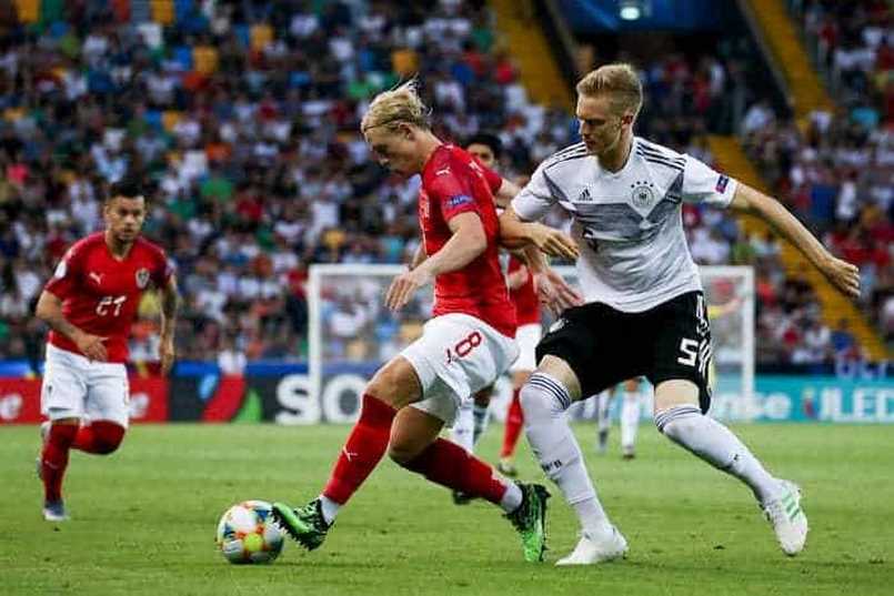 Bắt kèo bóng đá trận đấu kinh điển